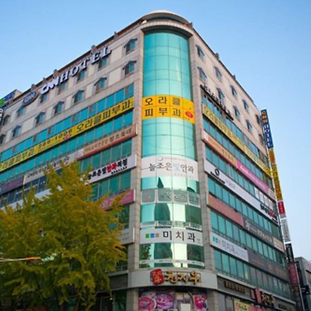 צ'אנגוון Cnn Hotel מראה חיצוני תמונה